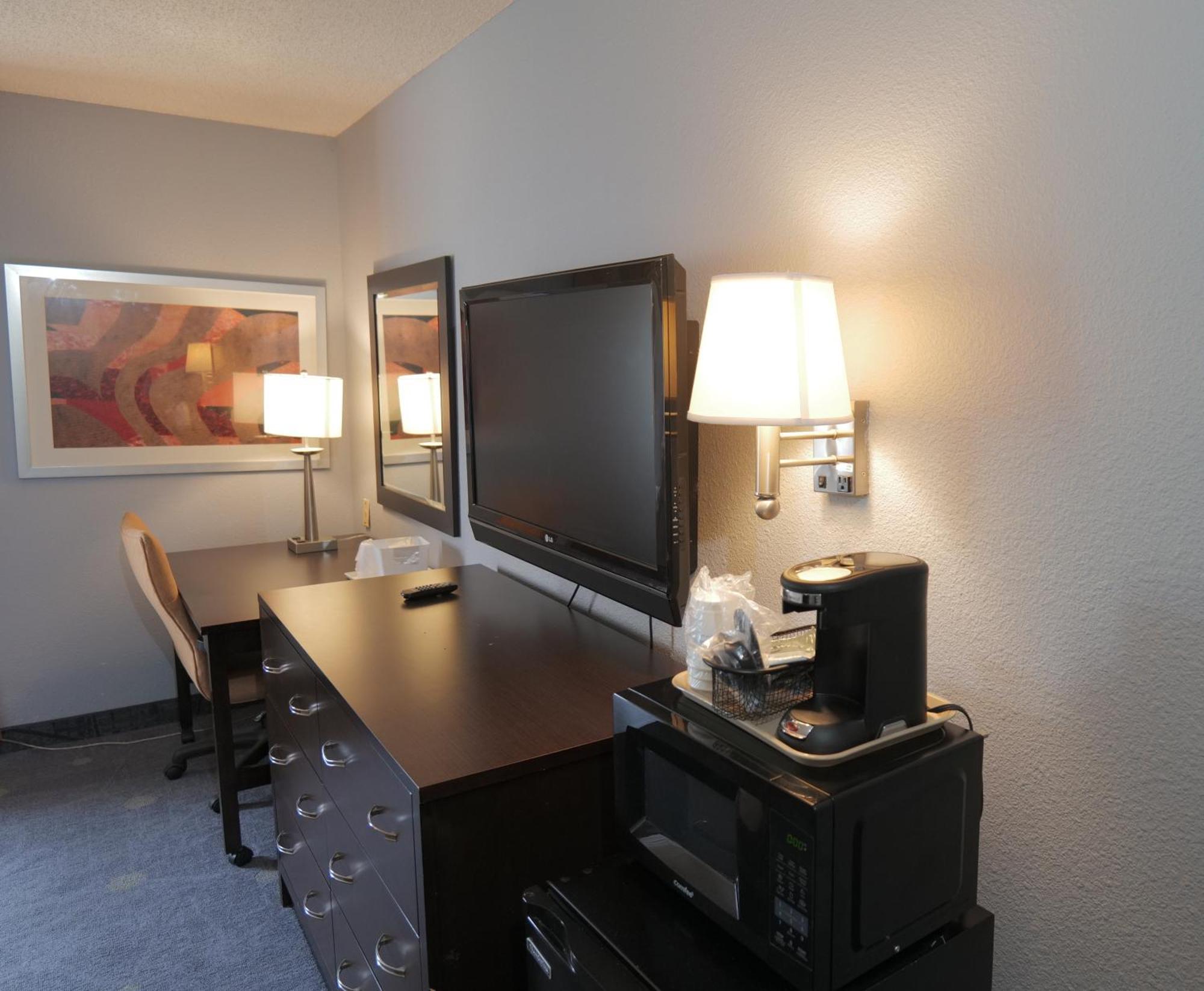 Baymont By Wyndham Flint Airport North Hotel Luaran gambar