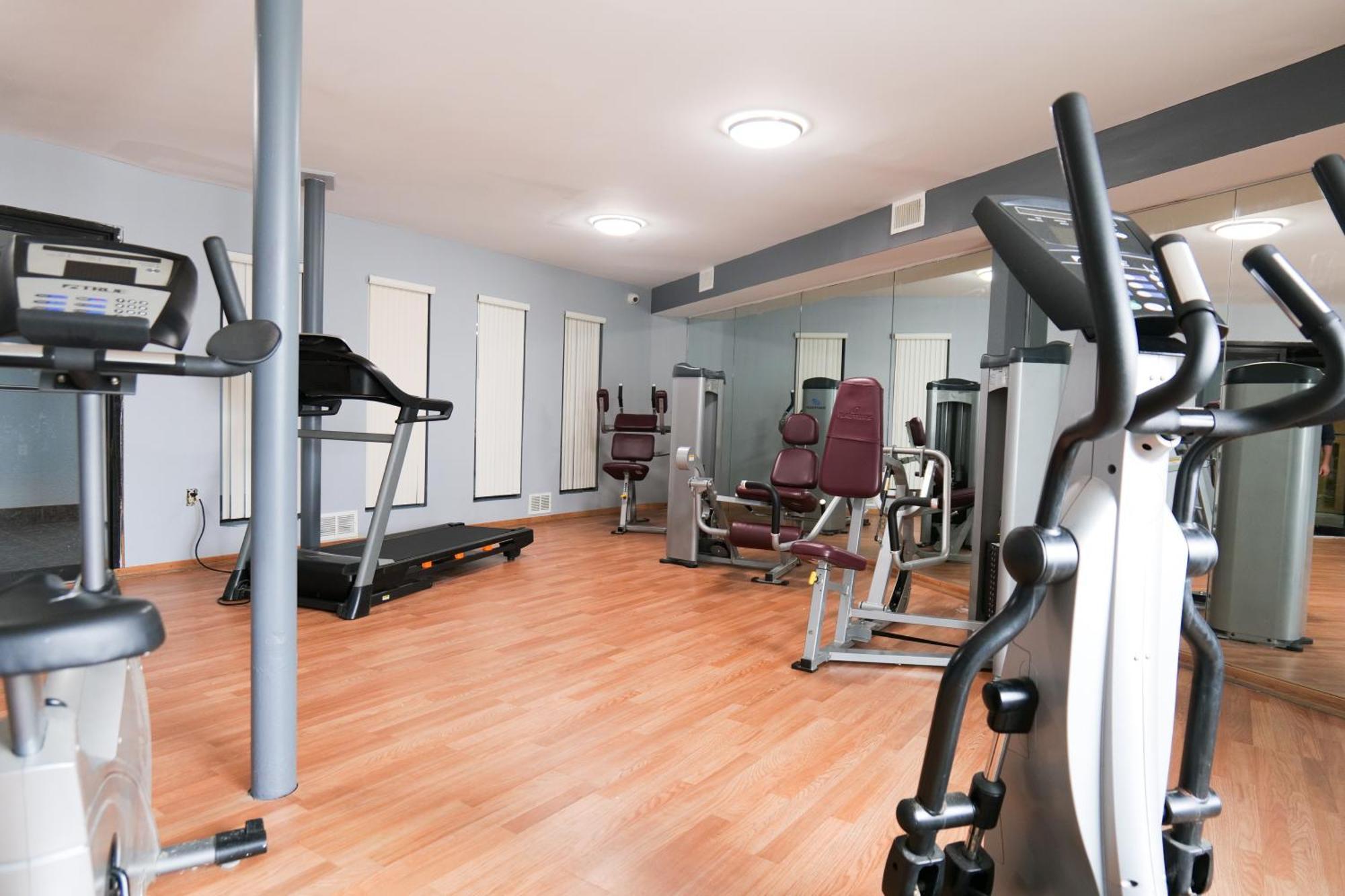 Baymont By Wyndham Flint Airport North Hotel Luaran gambar