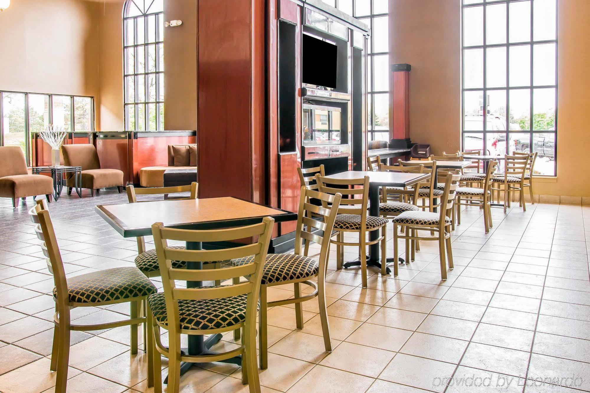 Baymont By Wyndham Flint Airport North Hotel Luaran gambar
