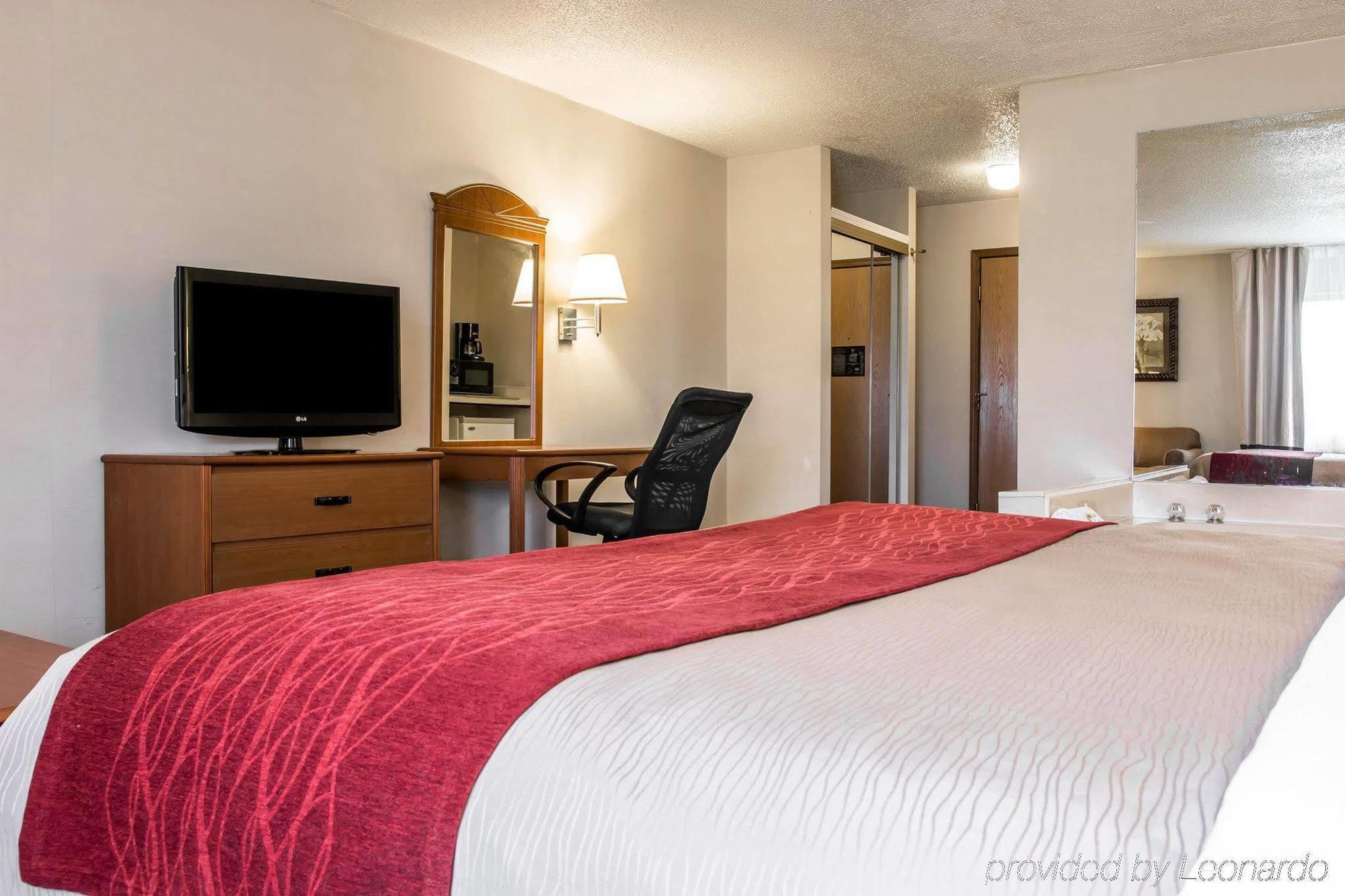 Baymont By Wyndham Flint Airport North Hotel Luaran gambar
